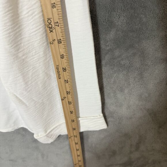 NWT Calvin Klein Top XL Soft White V-Neck Roll Tab Sleeve Career Office Button - Picture 8 of 11